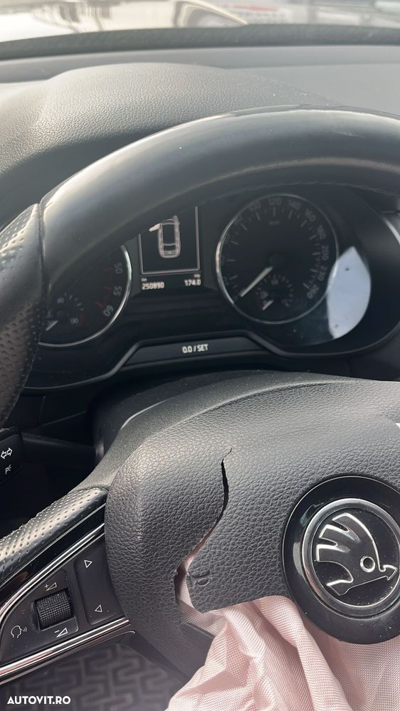 Skoda Octavia 1.6 TDI Active - 7