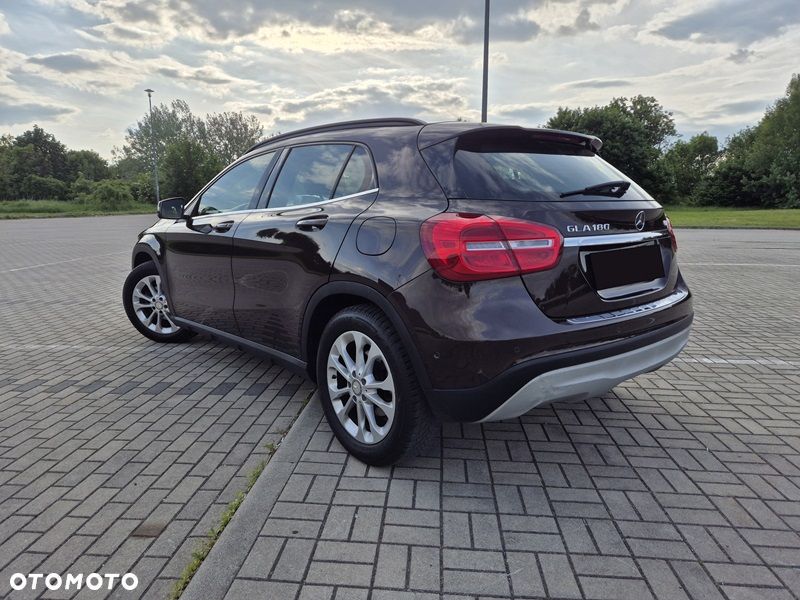 Mercedes-Benz GLA 180 (CDI) d Style - 2
