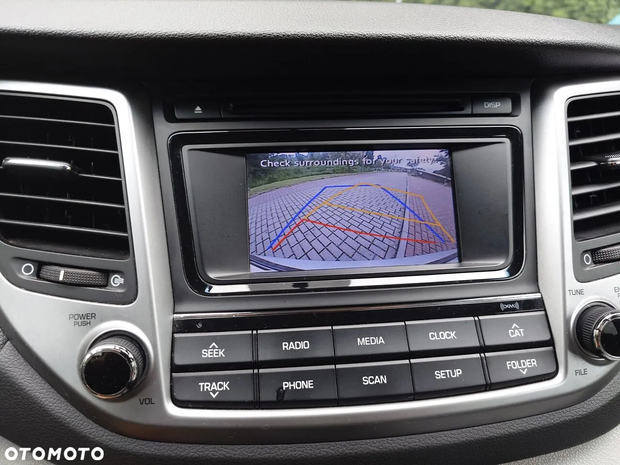 Hyundai Tucson - 12