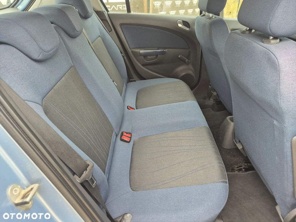 Opel Corsa - 24