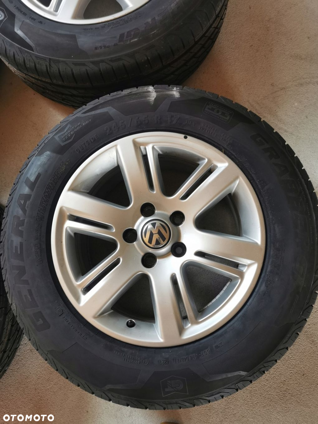 ALUFELGI KOŁA LETNIE VW AMAROK T5 5X120 245/65/R17 8J ET49 2H0601025J - 2
