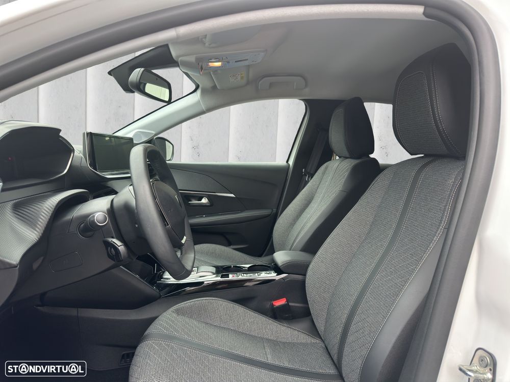 Peugeot e-208 50 kWh Allure - 6
