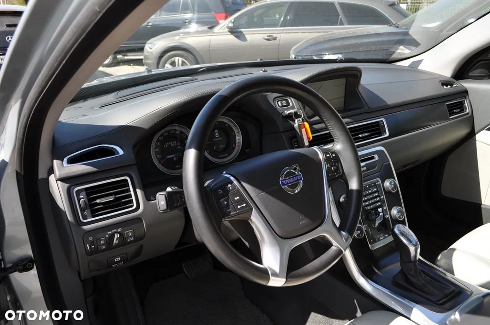 Volvo S80 D5 Summum - 16