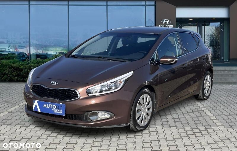 Kia Ceed 1.6 GDI L DCT - 1