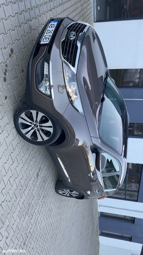 Kia Sportage 2.0 CRDI 184 4WD Automatik Spirit - 2