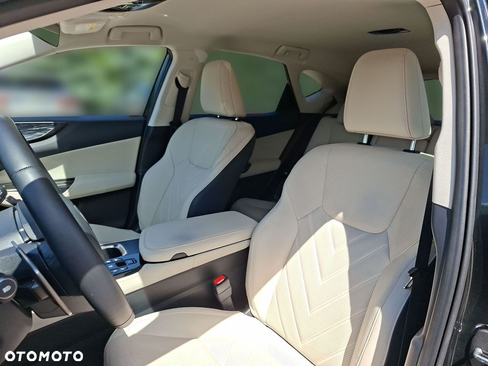 Lexus NX - 8