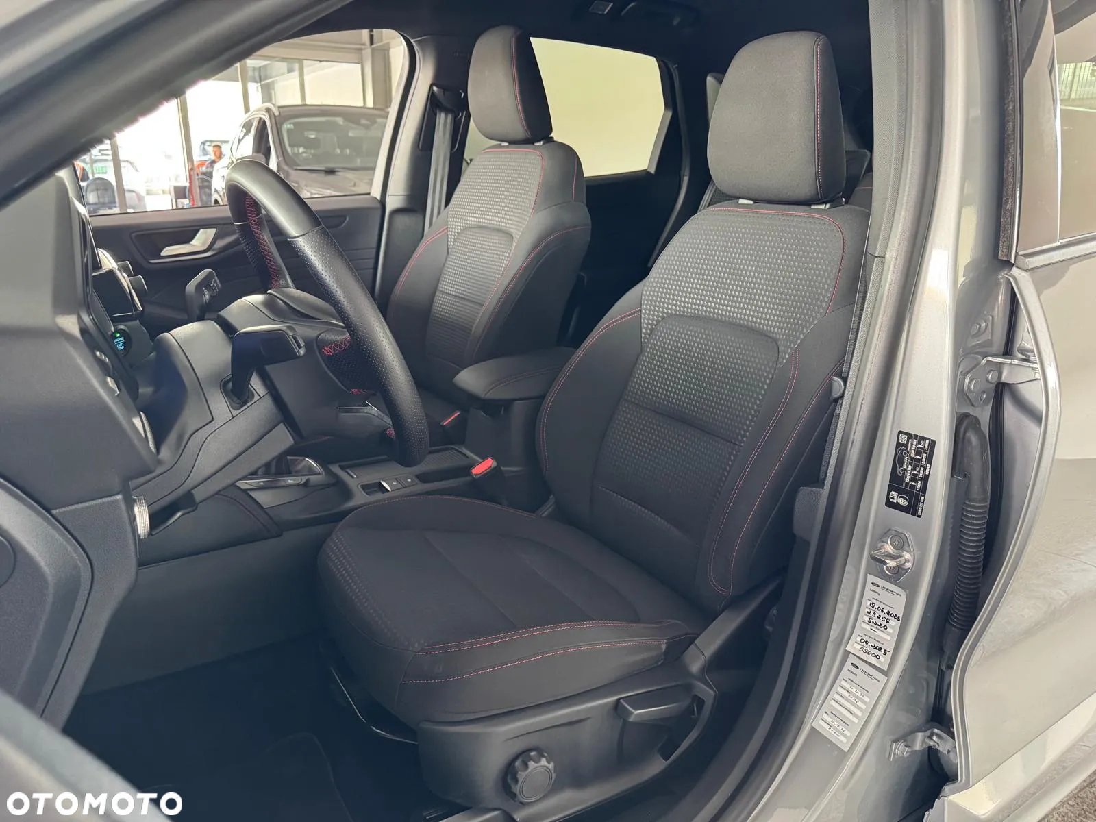 Ford Kuga - 21