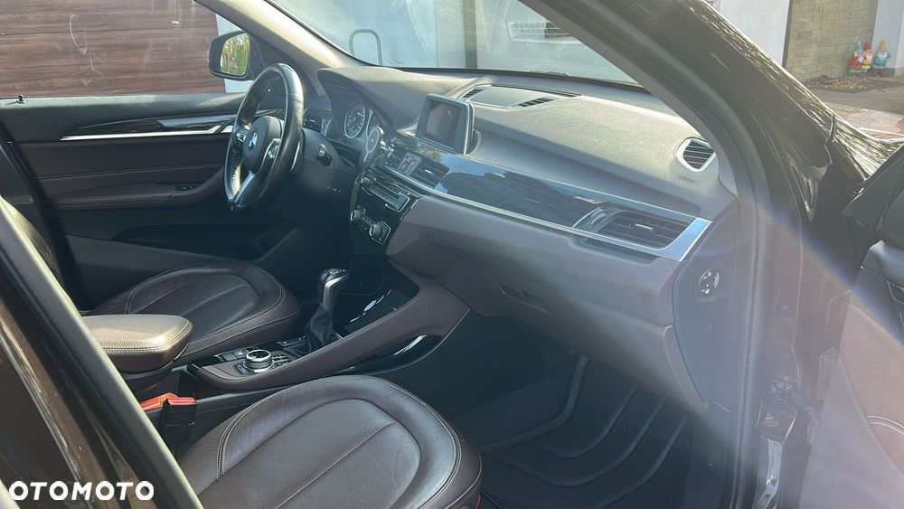 BMW X1 xDrive25d xLine - 17