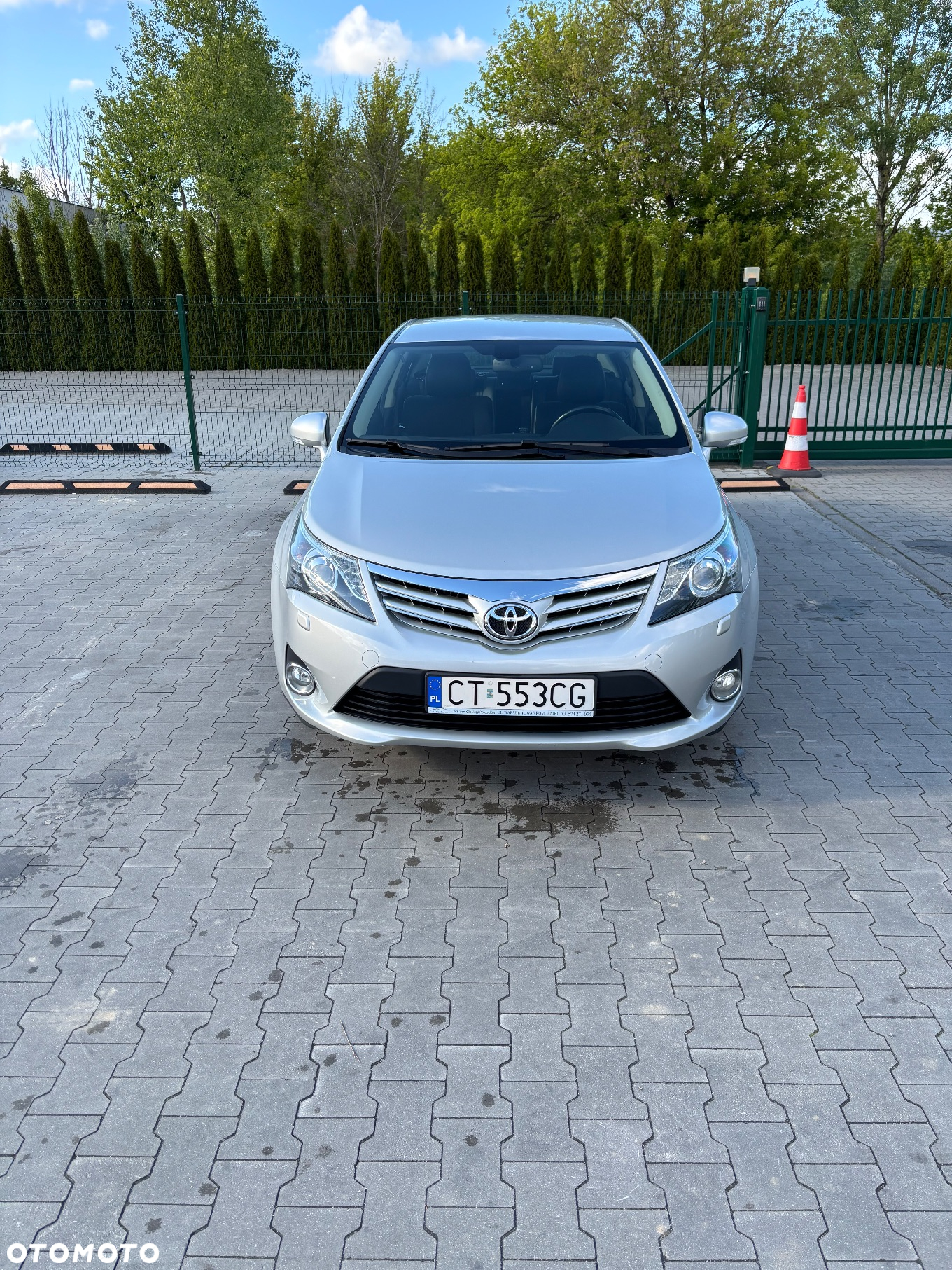 Toyota Avensis 1.8 Sol NAVI MS - 10