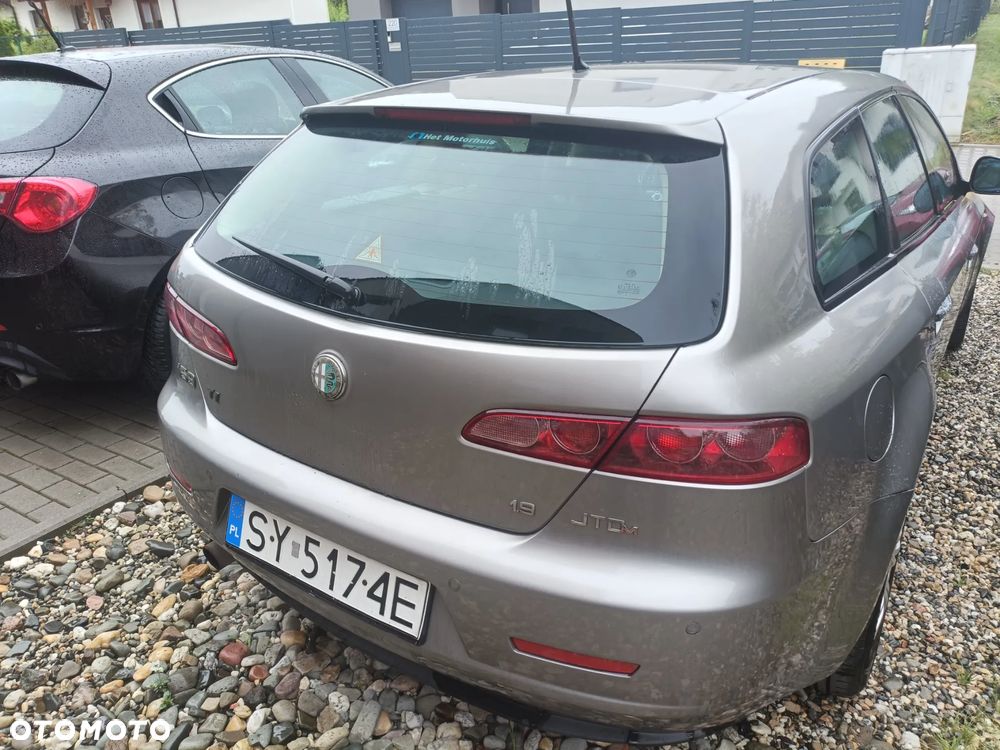 Alfa Romeo 159 1.9JTDM Q-Distinctive - 8
