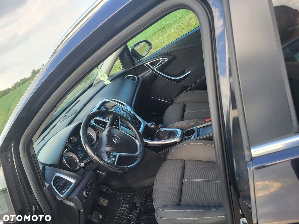 Opel Astra 1.4 Turbo Sports Tourer - 8