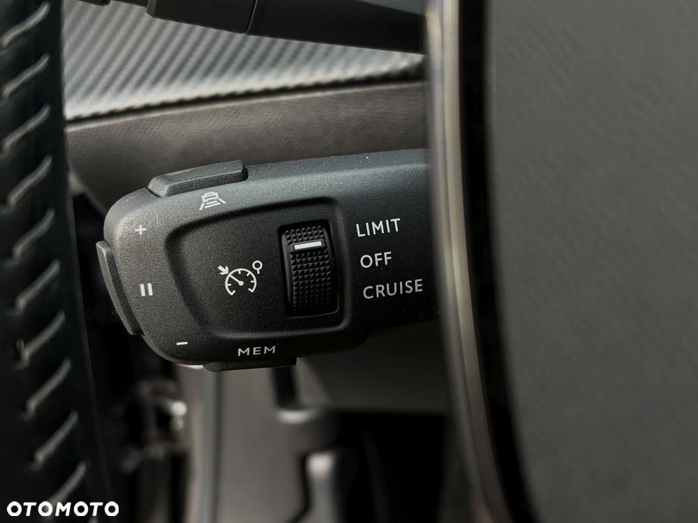 Peugeot 2008 1.2 PureTech Allure Pack S&S - 35