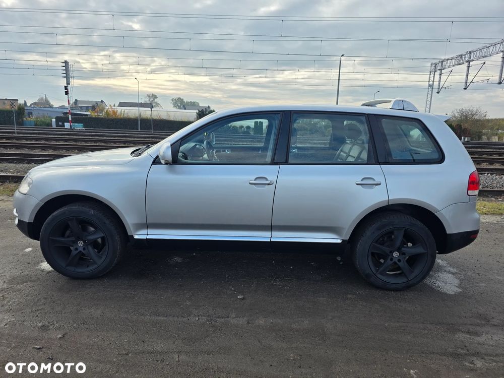 Volkswagen Touareg 2.5 R5 TDI Tiptr - 4