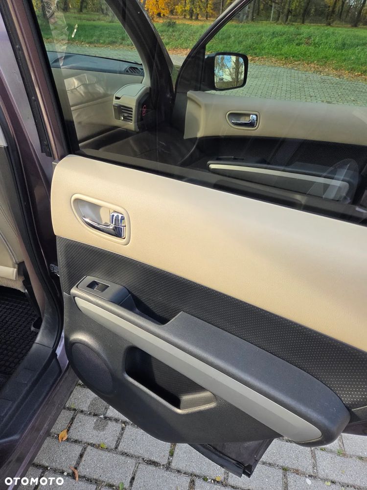 Nissan X-Trail 2.0 dCi SE - 20