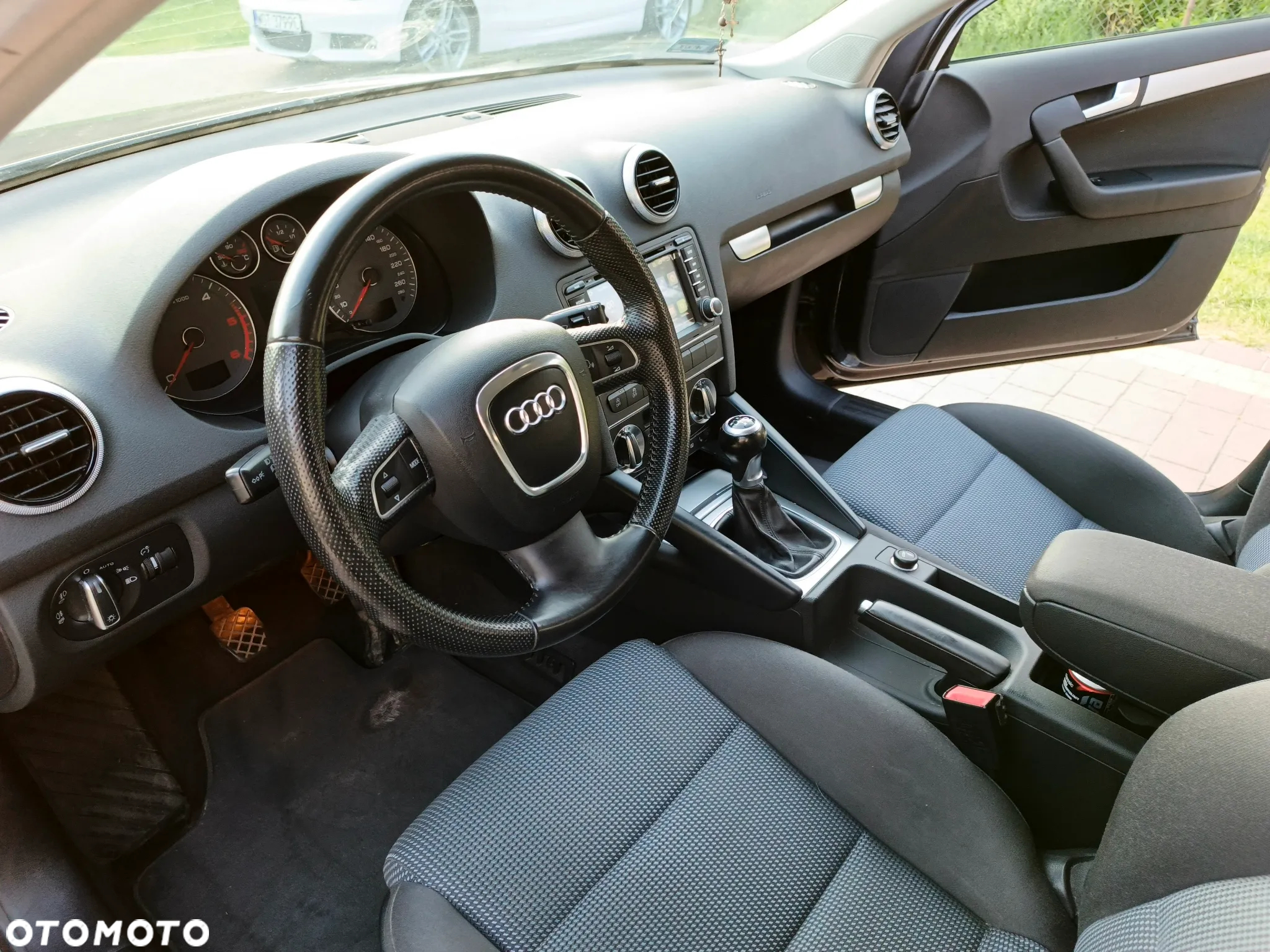 Audi A3 2.0 TDI Sportback DPF Attraction - 17