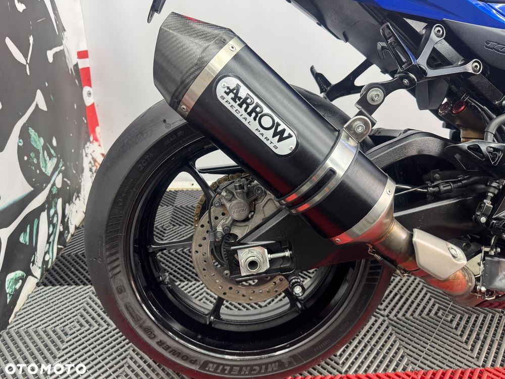 Suzuki GSX-R - 29