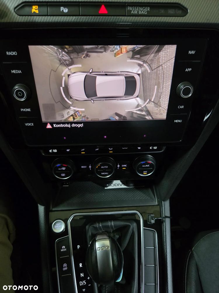 Volkswagen Arteon 2.0 TSI R-Line DSG - 26