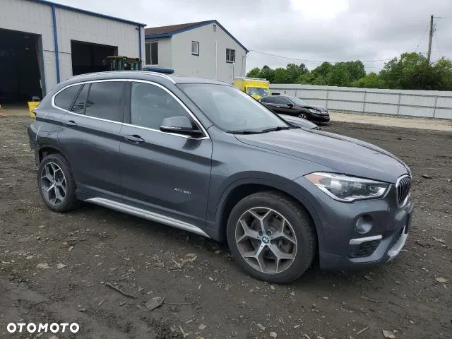 BMW X1 - 4