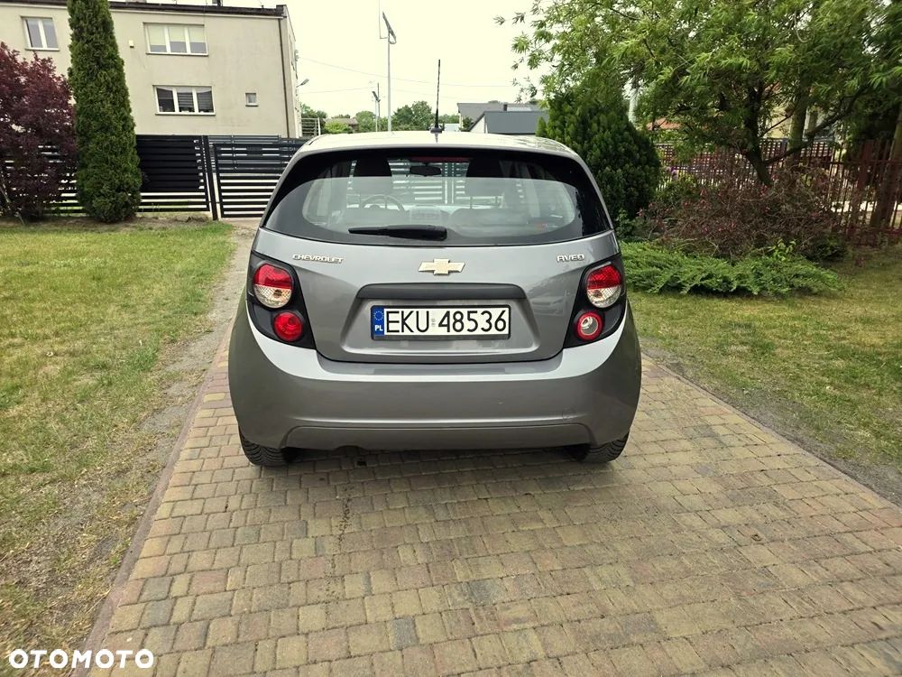 Chevrolet Aveo 1.2 LS - 18