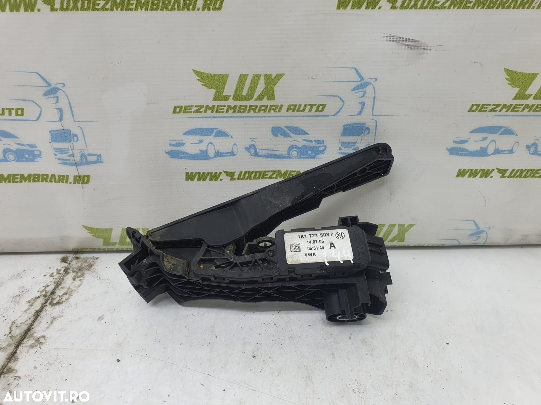 Pedala acceleratie 1k1721503p Volkswagen VW Passat B6 - 2