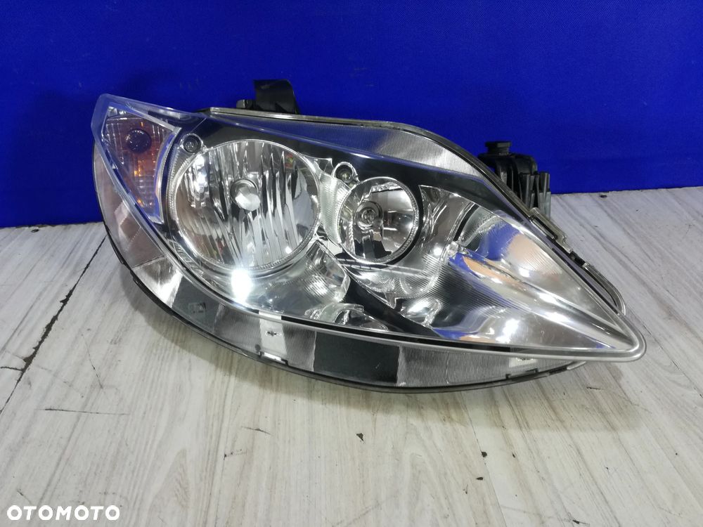Seat Ibiza IV lampa reflektor prawy Anglik - 1