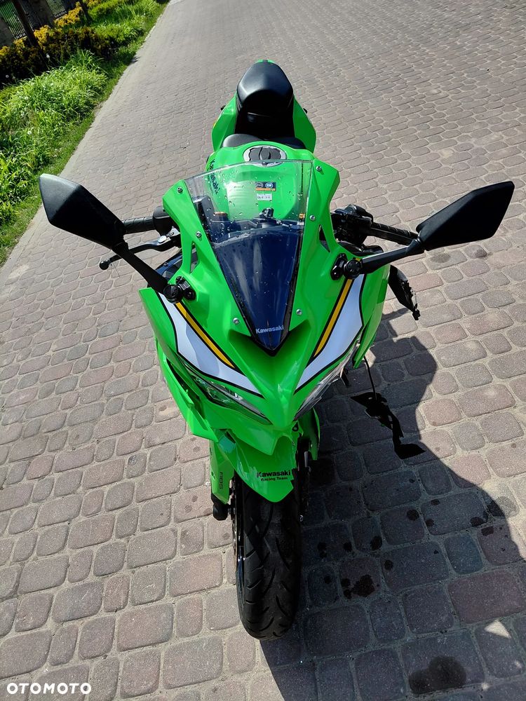 Kawasaki ZX - 8