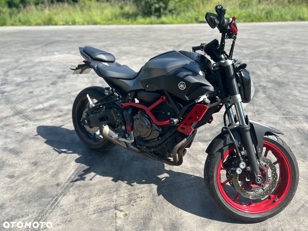 Yamaha MT - 3
