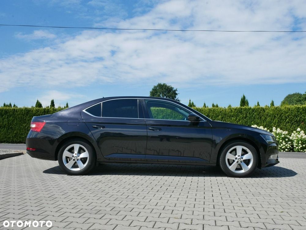 Skoda Superb 1.8 TSI DSG Ambition - 13