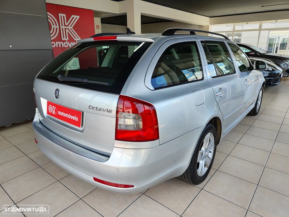 Skoda Octavia Break 2.0 TDI Elegance - 12