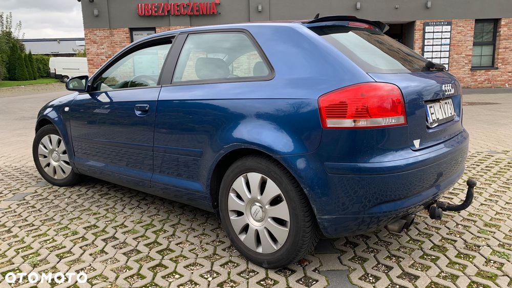Audi A3 2.0T FSI Ambiente S tronic - 10