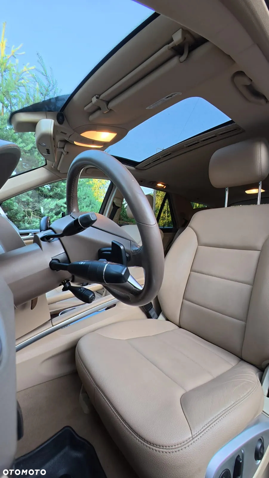 Mercedes-Benz ML 350 4MATIC 7G-TRONIC - 12