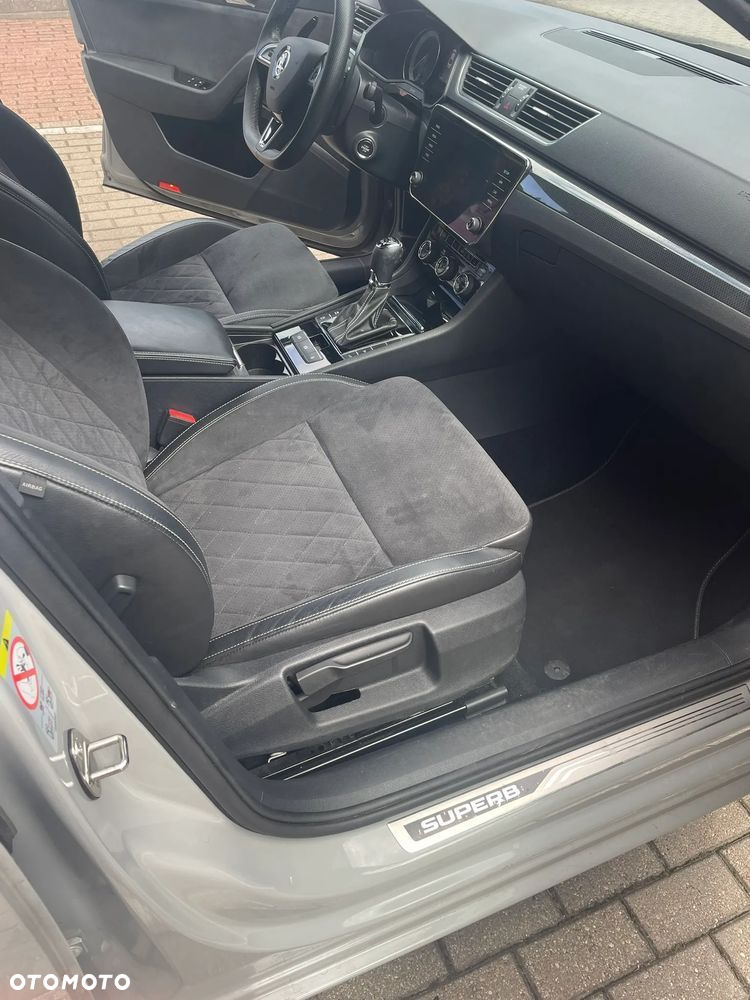 Skoda Superb 2.0 TSI 4x4 Sportline DSG - 13