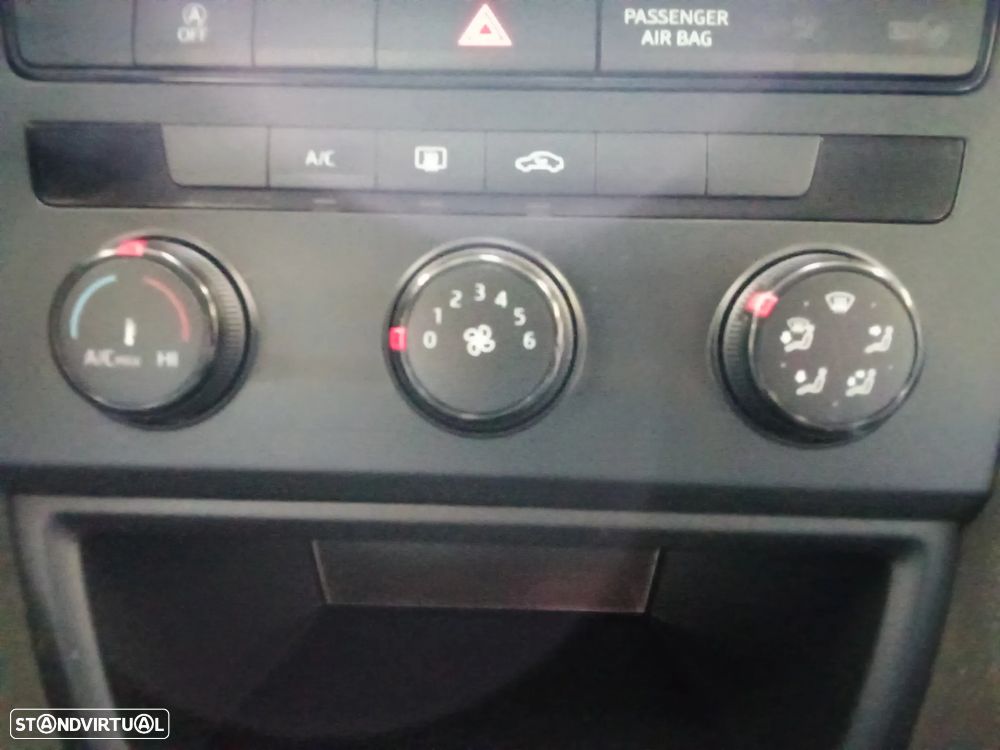 SEAT Leon 1.6 TDI Ecomotive Style - 14