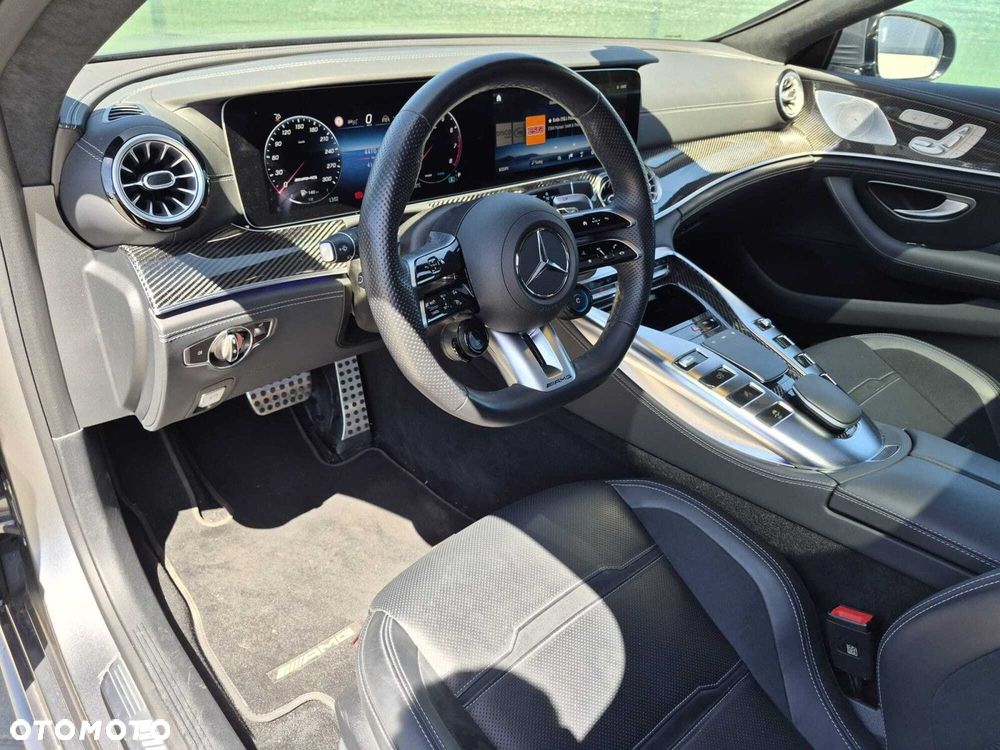 Mercedes-Benz AMG GT 43 4-Matic+ - 13