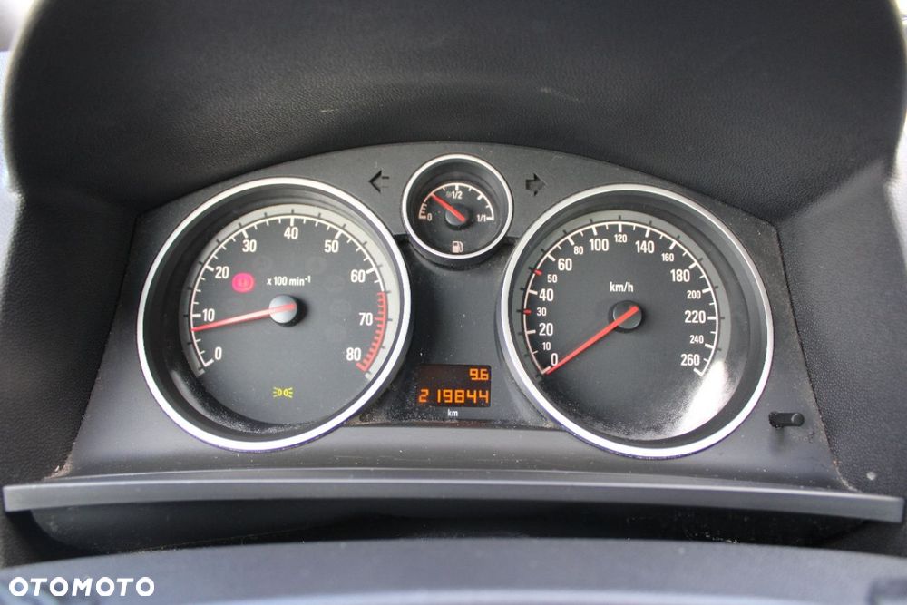 Opel Zafira - 30