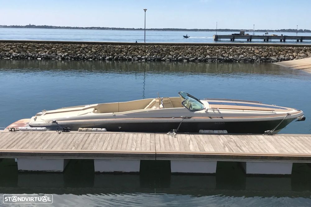 Chris Craft Corsair 32 - 5