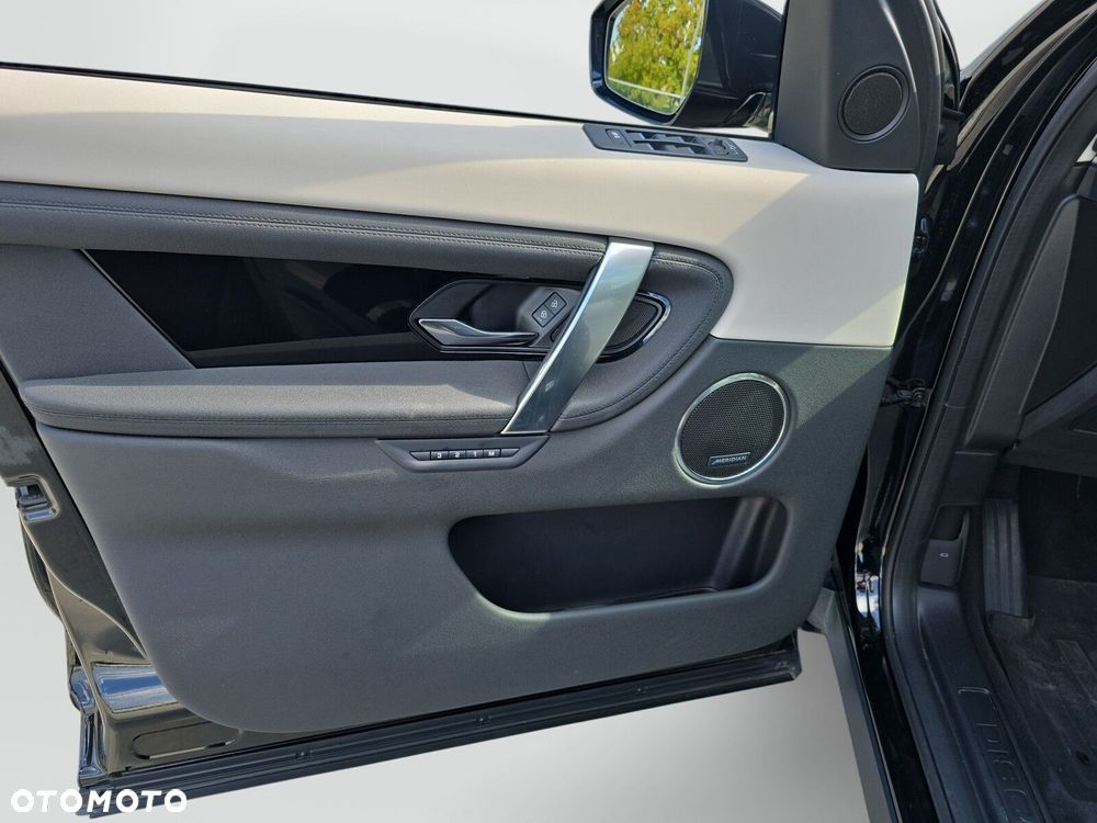 Land Rover Discovery Sport - 15