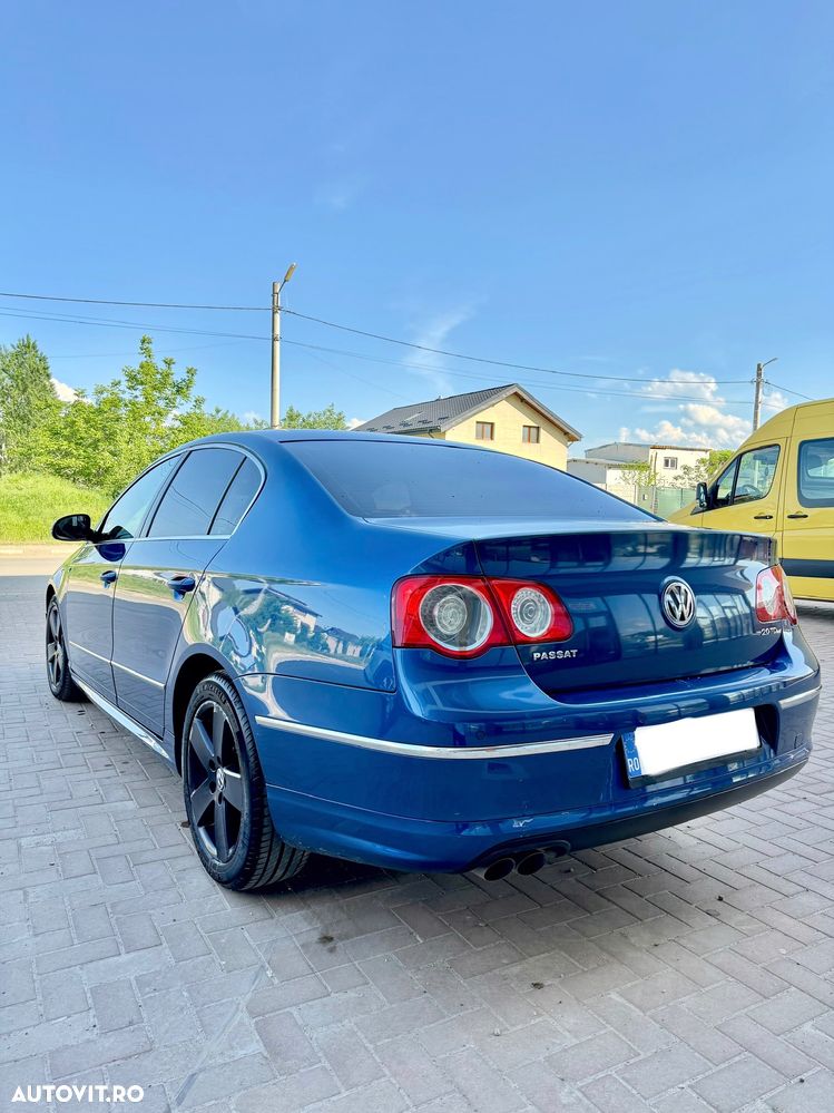 Volkswagen Passat 2.0 Blue TDI SCR R-Line - 3