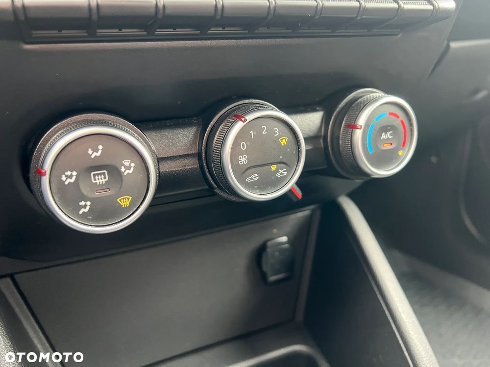 Dacia Duster 1.6 SCe Comfort - 19
