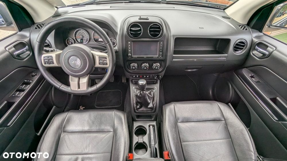 Jeep Compass - 22
