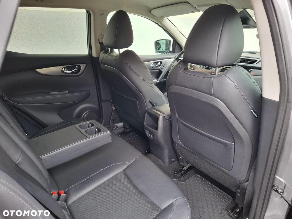 Nissan Qashqai 1.3 DIG-T Tekna - 31