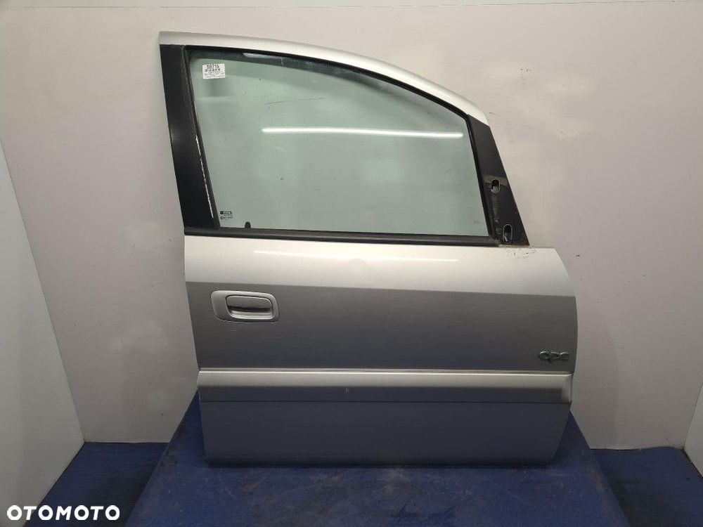 OPEL ZAFIRA A DRZWI PRZÓD PRAWE Z157 - 1