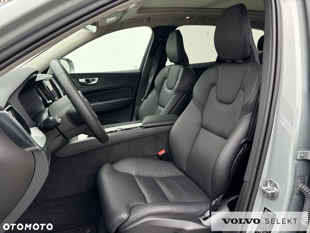Volvo XC 60 - 8