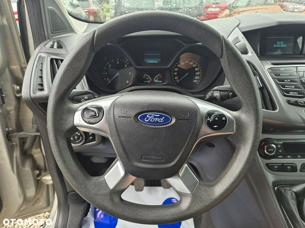 Ford Tourneo Connect Grand - 27