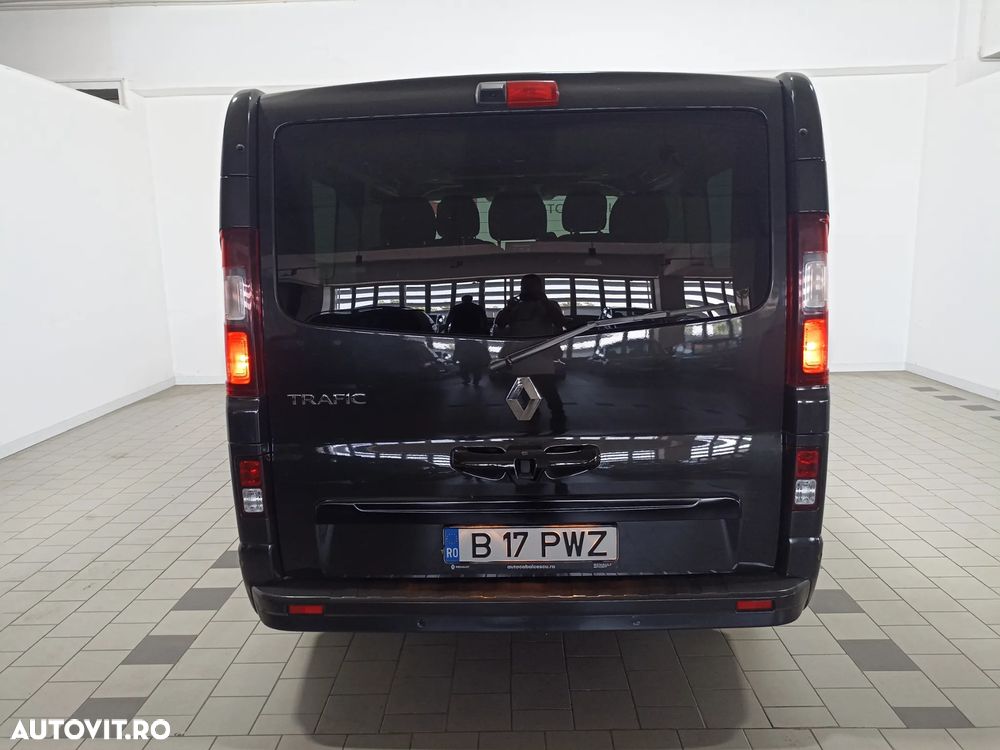 Renault Trafic - 8