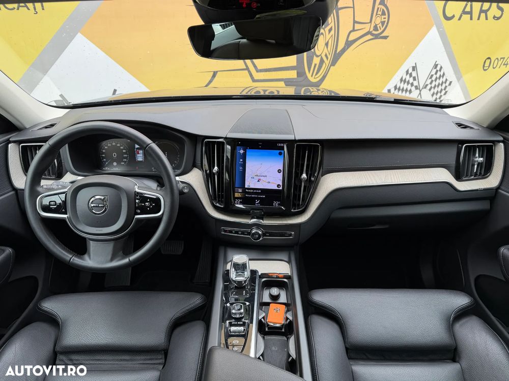 Volvo XC 60 T8 AWD Recharge Geartronic Inscription Expression - 11