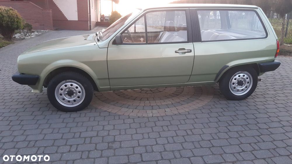 Volkswagen Polo - 2