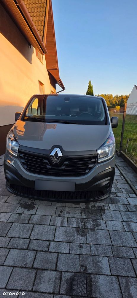 Renault Trafic - 32