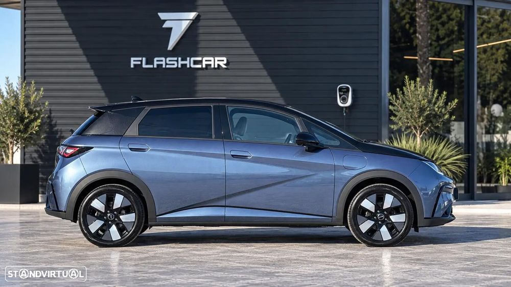 BYD Dolphin 60.4 kWh Design - 7