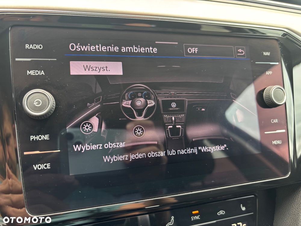 Volkswagen Passat 1.5 TSI EVO Elegance DSG - 35